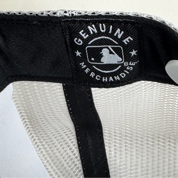 Milwaukee Brewers Hat ‘47 Brand Snapback Navy Pitch Mesh Back Trucker Cap NWT - Picture 7 of 7